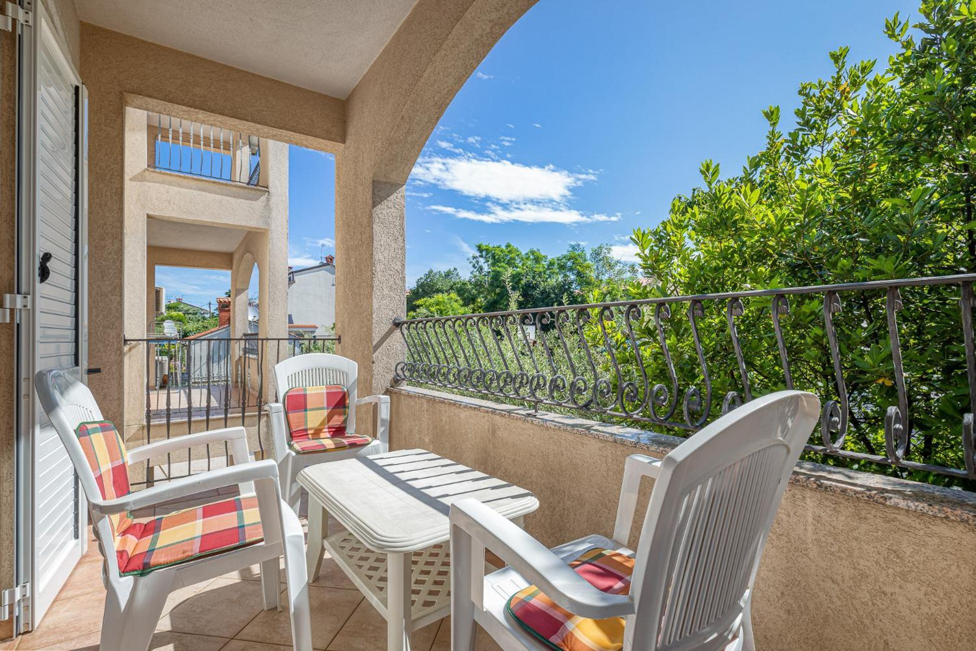 House Laura 200M From The Beach And The Center Apartment Porec Exterior photo